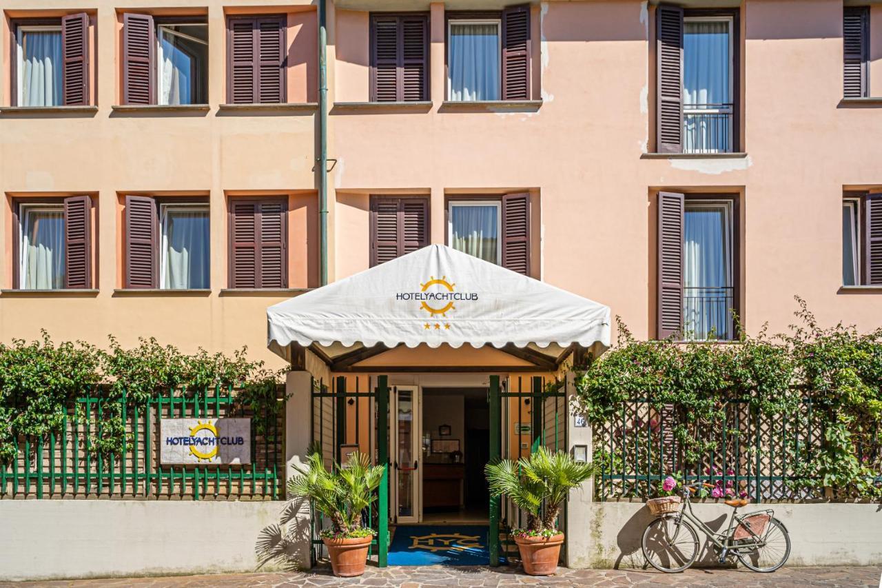 Hotel Yacht Club Марчиана-Марина Экстерьер фото